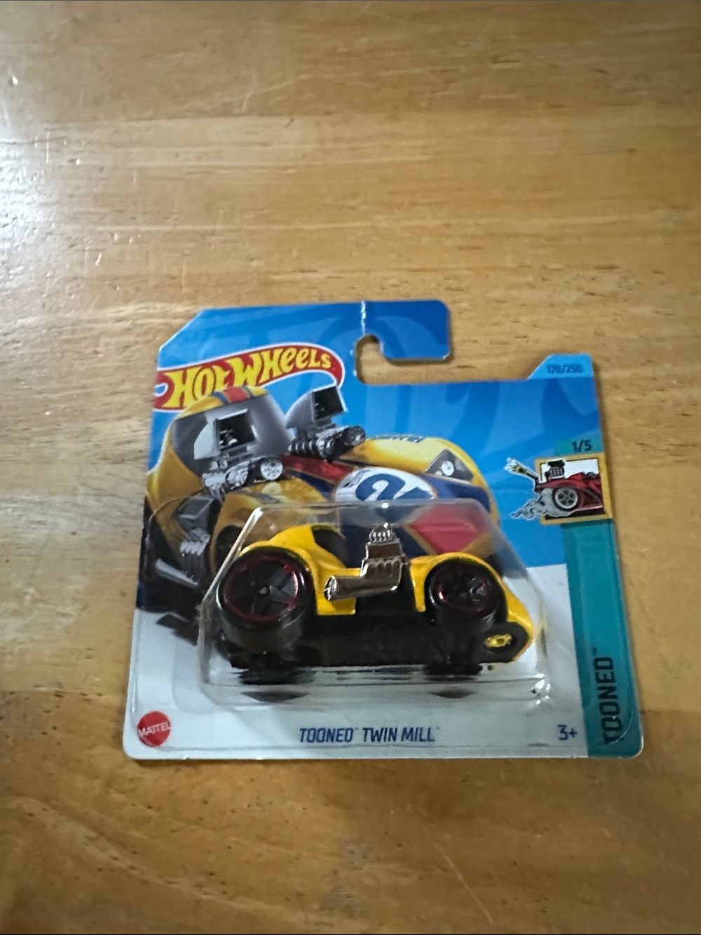 Hot Wheels Assorted Mini Vehicle Pack - Multi-Color Set - Picture 4 of 11